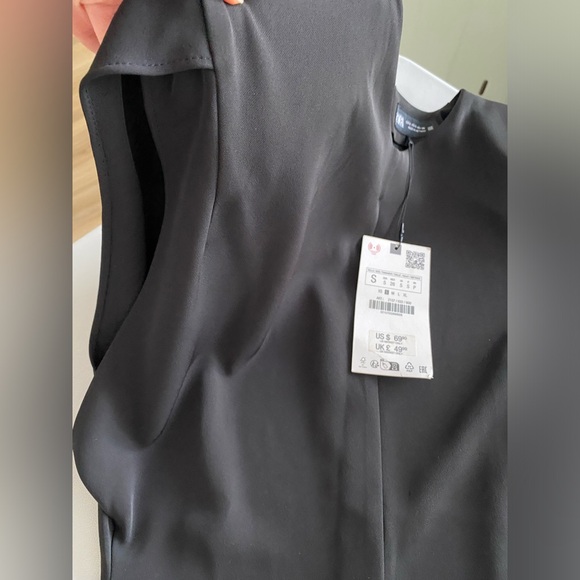 ZARA Shoulder Pad Crepe Midi Dress Black Fitted waist shoulder pads Size S NWT - Picture 16 of 16